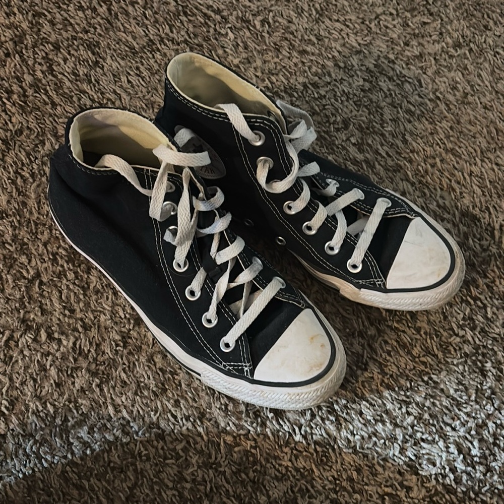 Black Converse